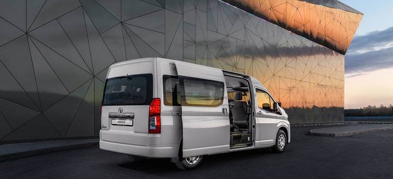 Замена свечей зажигания Toyota Hiace