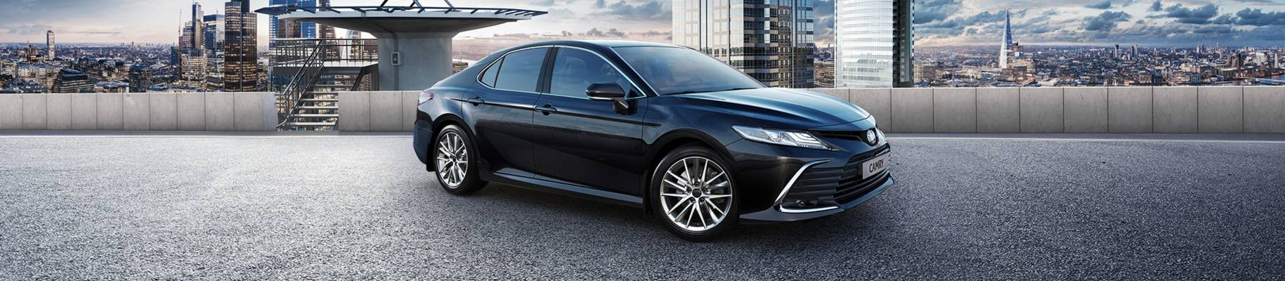 Новый автомобиль Toyota Camry