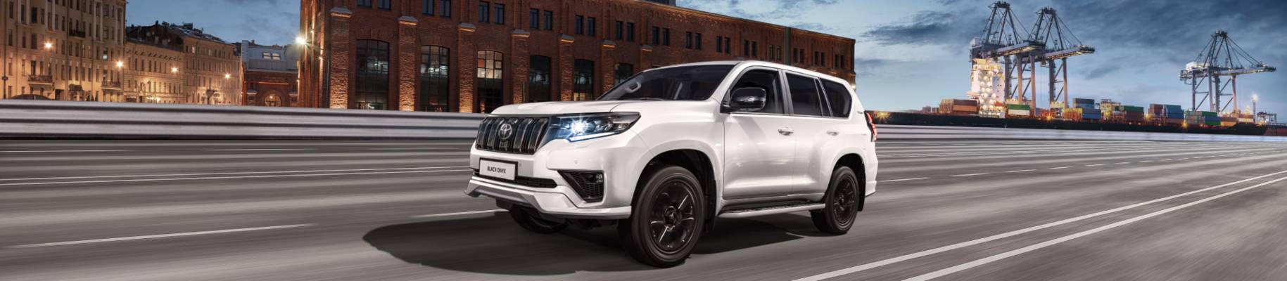 Новый автомобиль Toyota Land Cruiser Prado