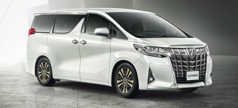 Toyota Alphard: комфорт пассажиров превыше всего.