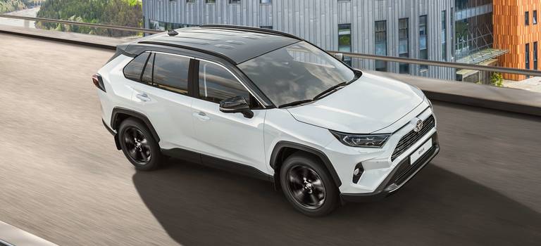 Toyota представляет новую версию кроссовера — RAV4 Style