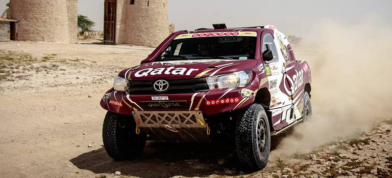 Нассер Аль-Аттия на Toyota Hilux выиграл Qatar Sealine Rally