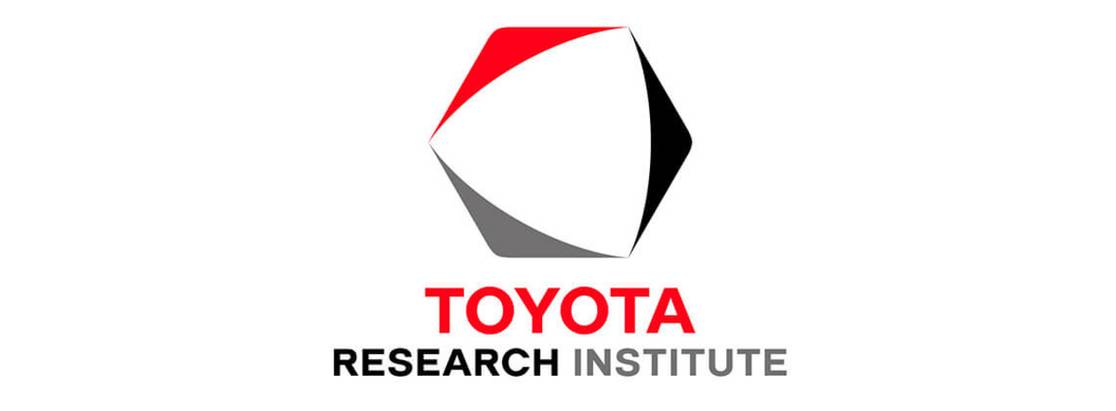 Toyota представила беспилотный автомобиль с новым поколением алгоритмов управления