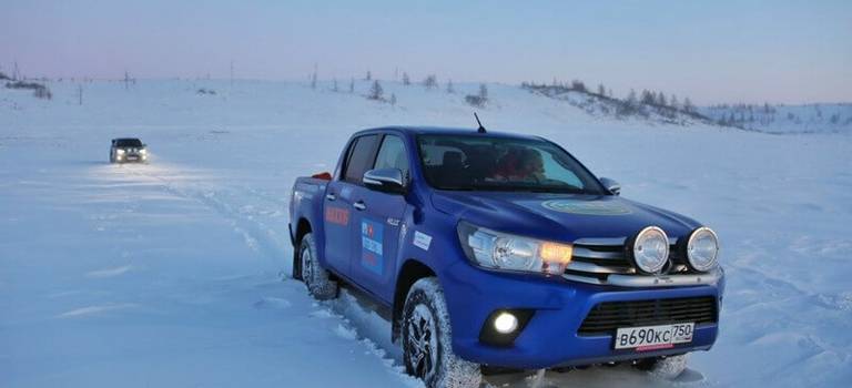 Испытан Крайним Севером: очередной рекорд легендарного Toyota Hilux для книги Гиннесса