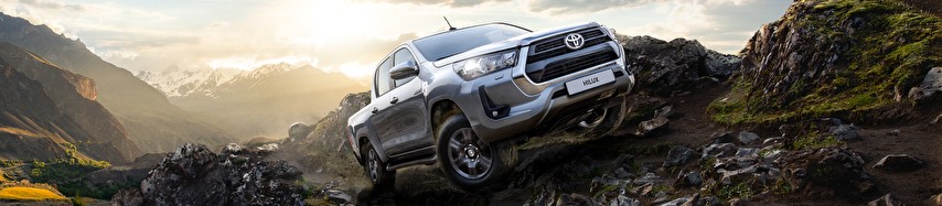 Автомобиль Toyota Hilux