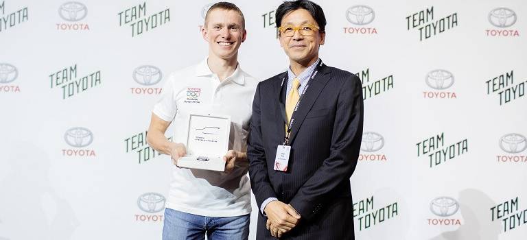 Toyota объявила имя победителя Toyota Challenge Сup! Наградой для олимпийца Дениса Спицова стал Toyota Fortuner