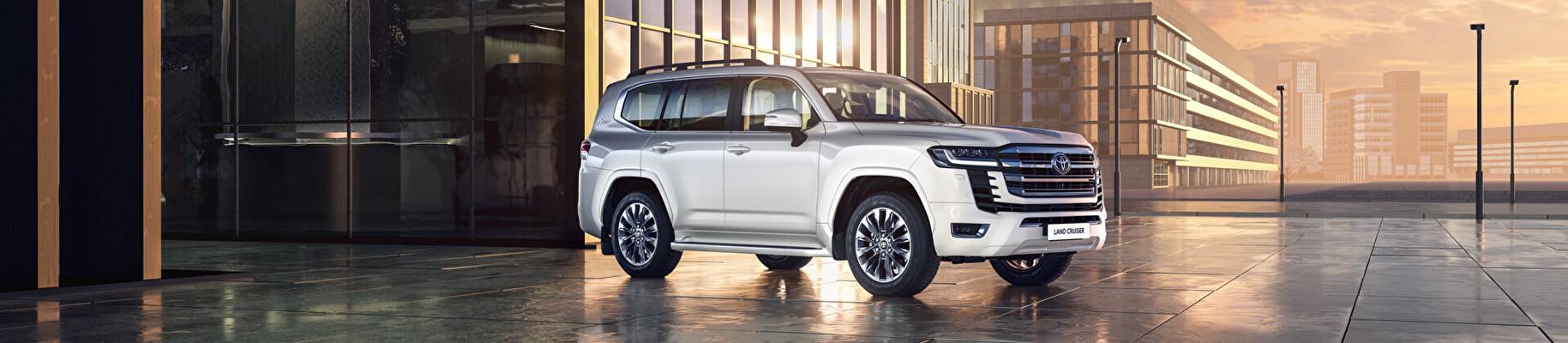 Новый автомобиль Toyota Land Cruiser 300