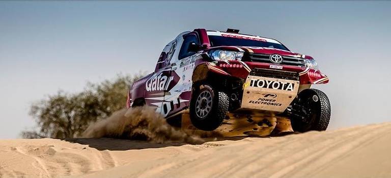 Toyota Hilux стал самым быстрым автомобилем ралли-рейда Dubai International Baja