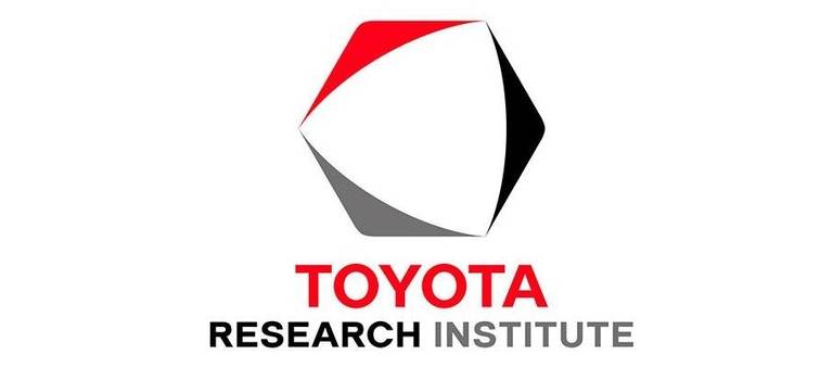 Toyota представила беспилотный автомобиль с новым поколением алгоритмов управления