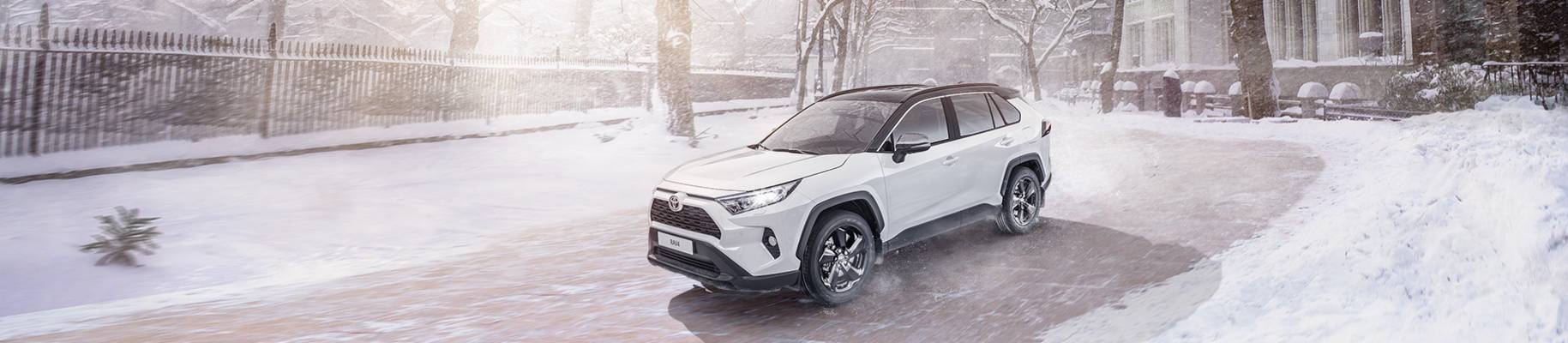 Новый автомобиль Toyota RAV4