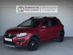 Renault Sandero 2018 г. (красный)