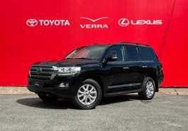 Toyota Land Cruiser 2019 г. (черный)
