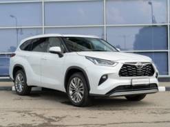 Toyota Highlander 2025 г. (белый)
