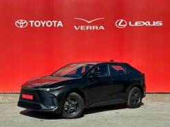 Toyota bZ4X 2023 г. (черный)