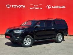Toyota Hilux 2019 г. (черный)