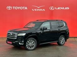 Toyota Land Cruiser 2021 г. (черный)