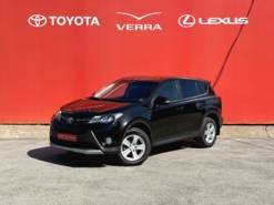 Toyota RAV4 2013 г. (черный)