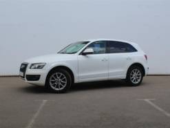 Audi Q5 2011 г. (белый)