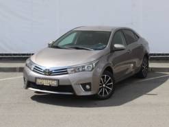 Toyota Corolla 2013 г. (коричневый)
