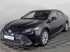 Toyota Camry 2019 г. (синий)
