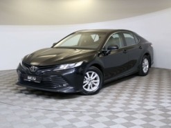 Toyota Camry 2018 г. (черный)