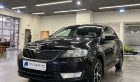 Автомобиль с пробегом Škoda Rapid